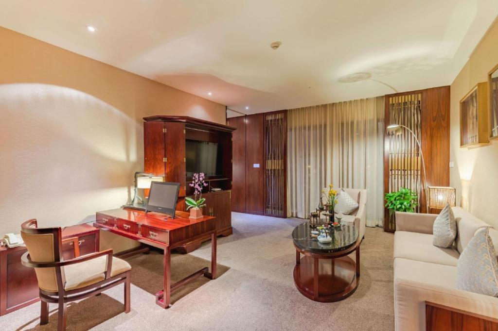 Tong Que Tai Jinling Hotel Tongling  Exterior photo